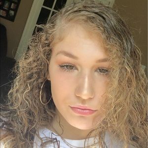 Meet your Posher, Kennedy